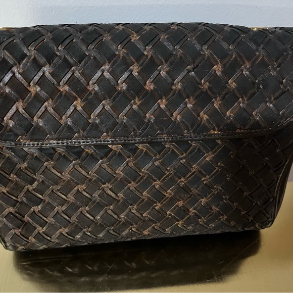 Bally Vintage Woven Leather Clutch Black Gold Turn Lock Italy